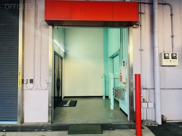 第5井上ビル エントランス