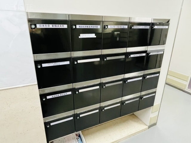 日本生命新横浜ビル エントランス