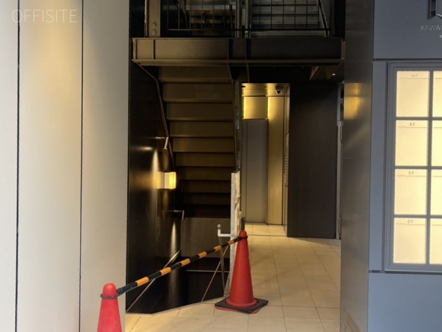 川原ビル　エントランス