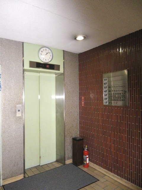 泉ビル