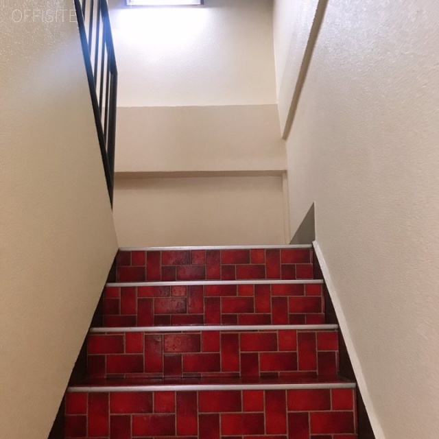 豊永ビル エントランス
