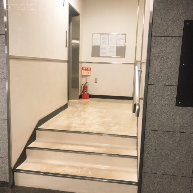 昭和ビル　エントランス