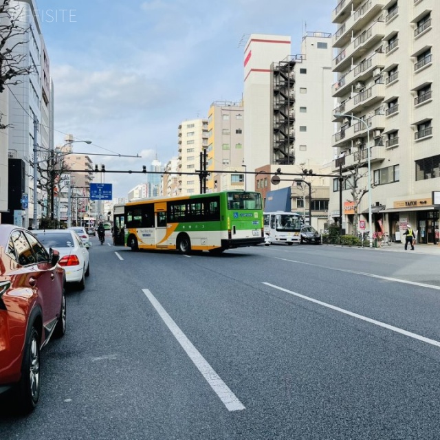 偕楽ビル寿 ビル前面道路