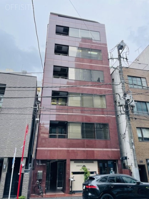 Y’sコーラルビル 外観