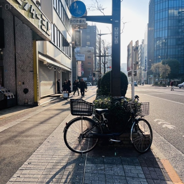 イマスオフィス馬喰町 前面道路