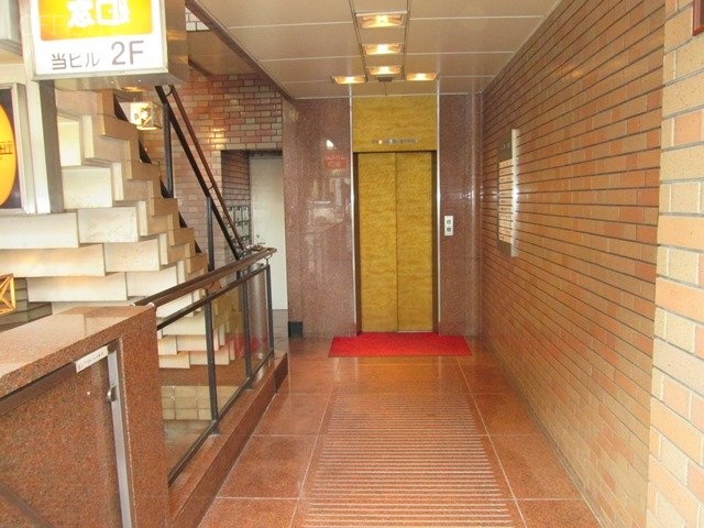 大和屋ビル 画像
