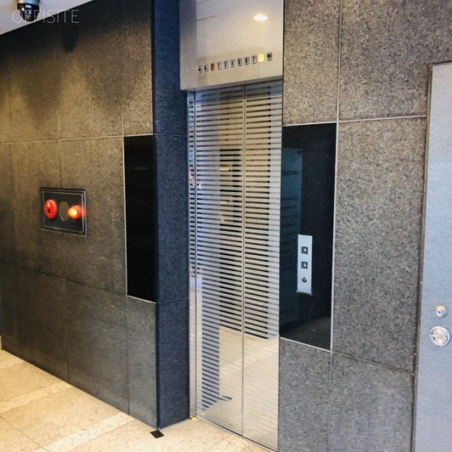 NREG銀座ビル エレベーター