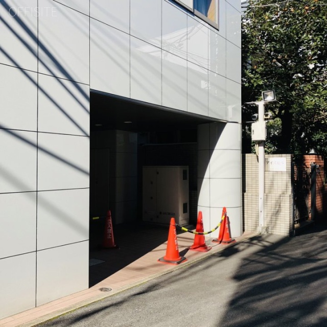 アイズビル 外観