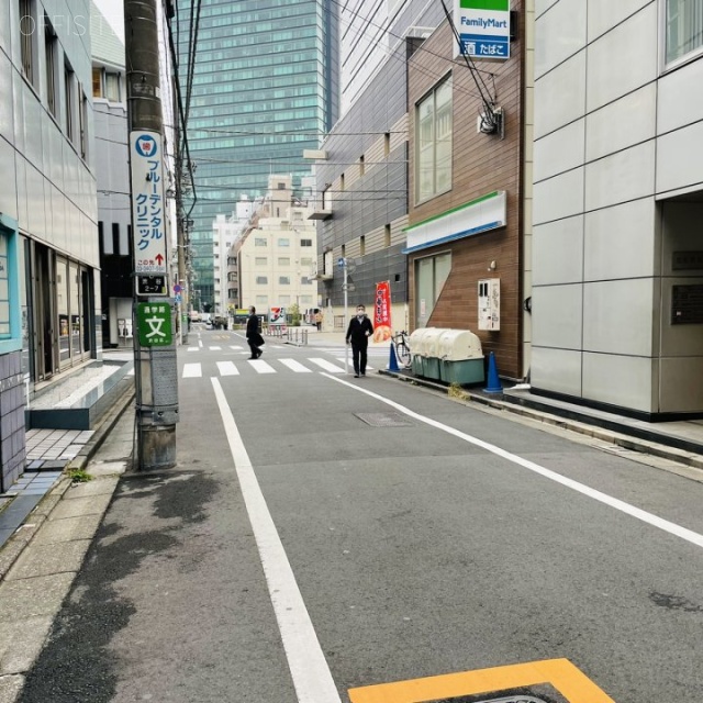 白石第5ビル ビル前面道路