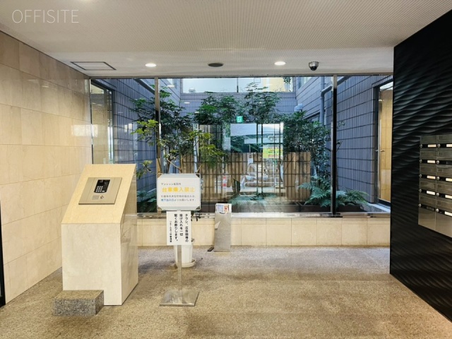 リエール市ヶ谷　エントランス