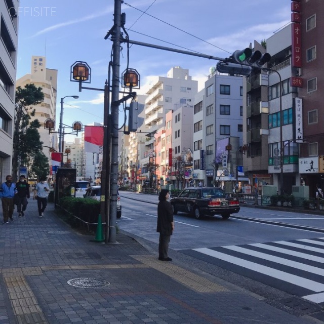 河野ビル ビル前面道路