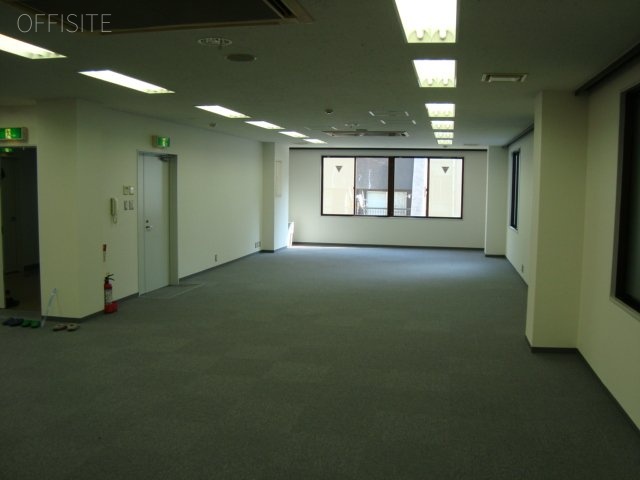 瀬川池袋ビル 室内