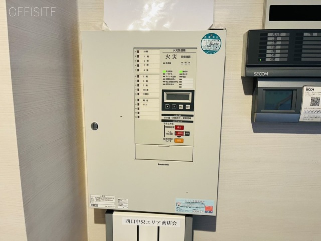 TS-114ビル エントランス