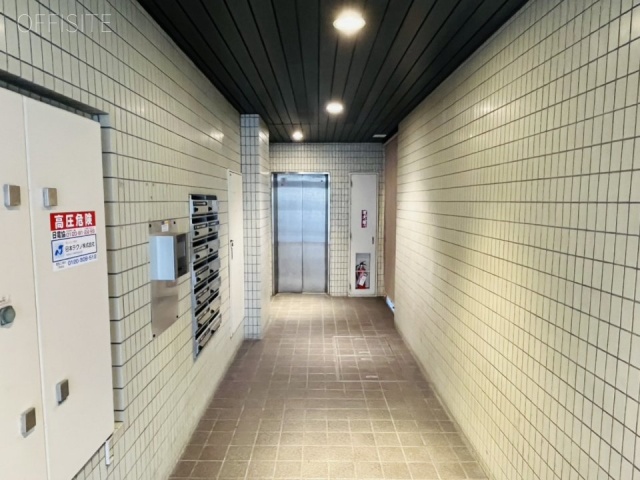 飯田ビル　エントランス