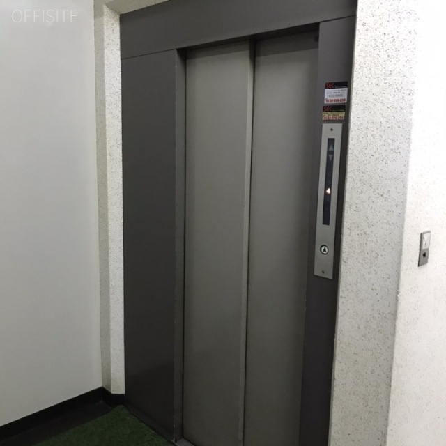 岩瀬ビル エレベーター