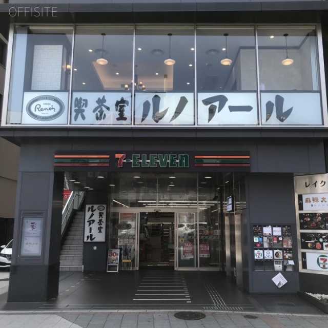 レイクサイドビル　エントランス