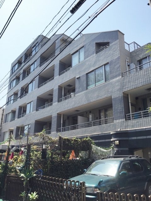 アクシア原宿 外観