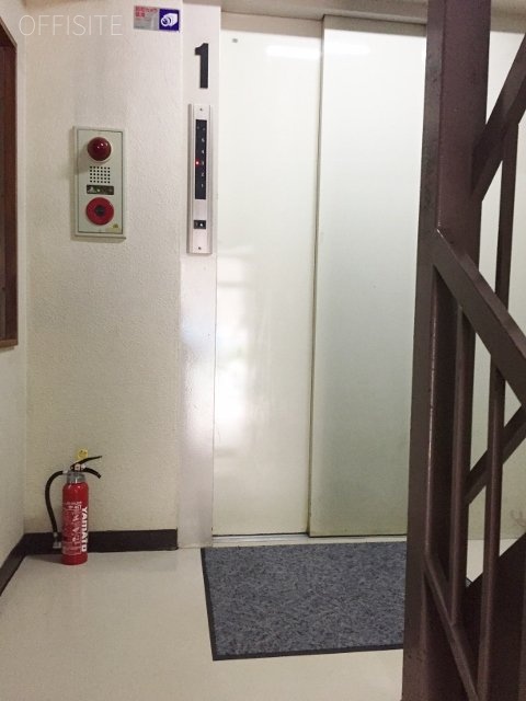 鈴木ビル 画像