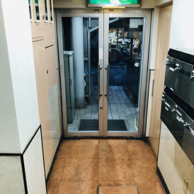 RKF恵比寿ビル オフィスビル出入口