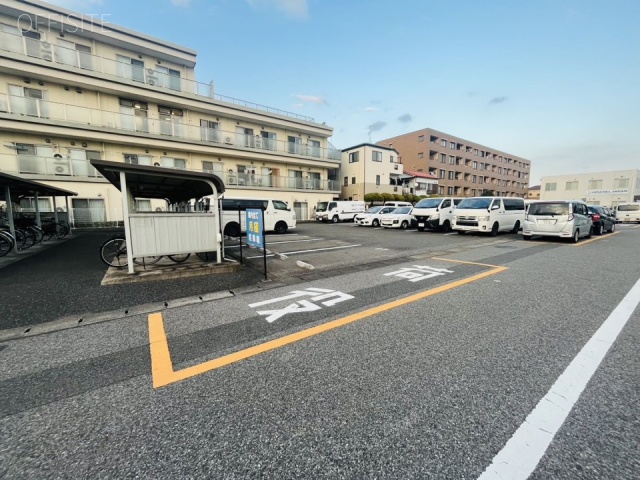 Jプロ町屋ビル　駐車場