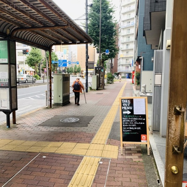 KAZEN第2ビル　ビル前面道路