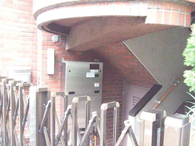 森治ビル 外観