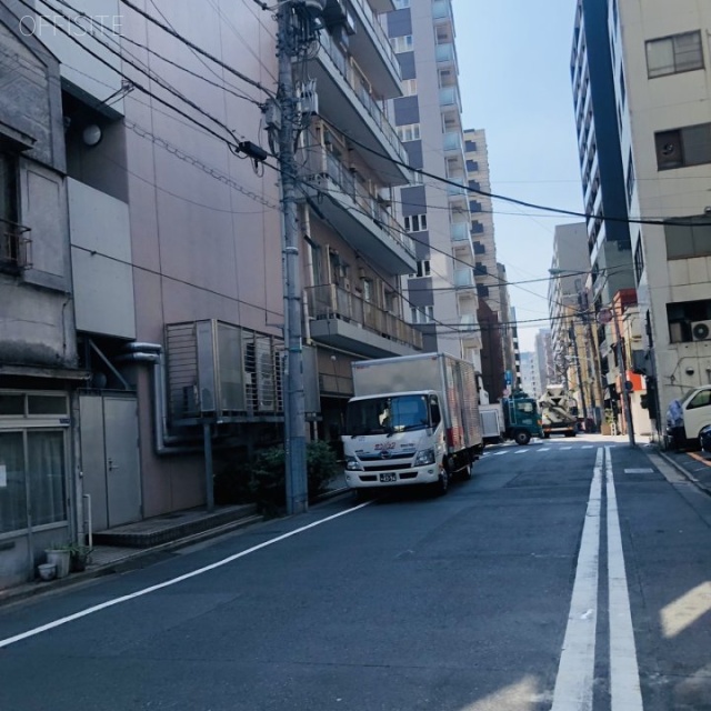 馬喰町TYビル ビル前面道路