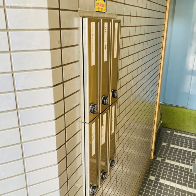 中村ビル 郵便受け