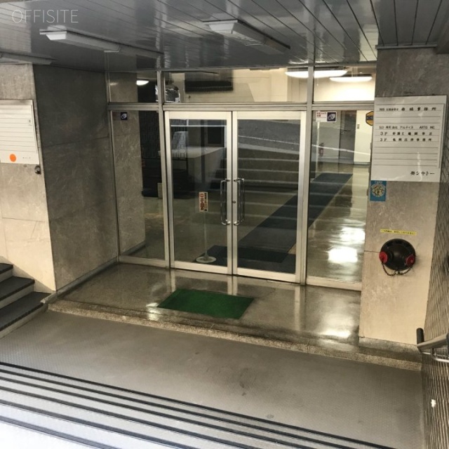 アオイシャトービル エントランス