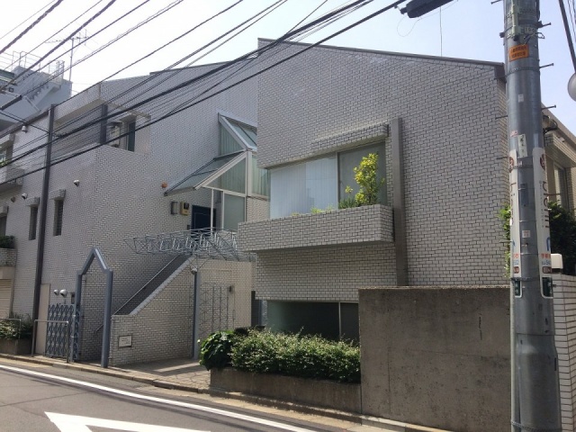 ラミアール神宮前　外観