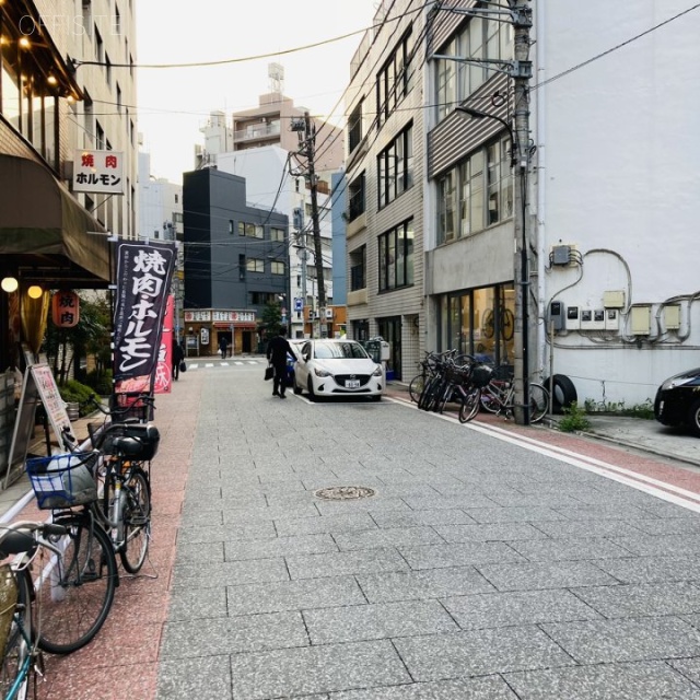 グリーンプラザビル ビル前面道路