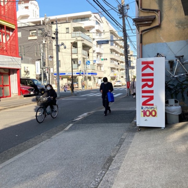 天田第5ビル ビル前面道路