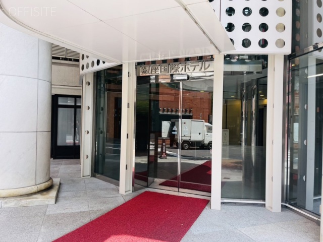 銀座全線座ビル オフィスビル出入口