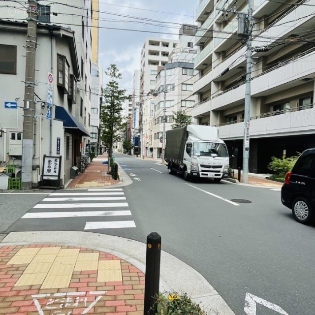 佐藤ビル 前面道路