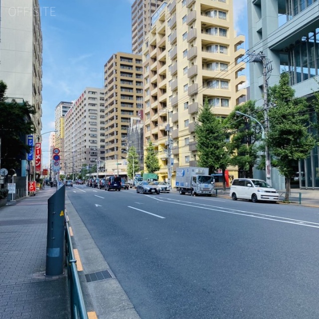 和順ビル 前面道路