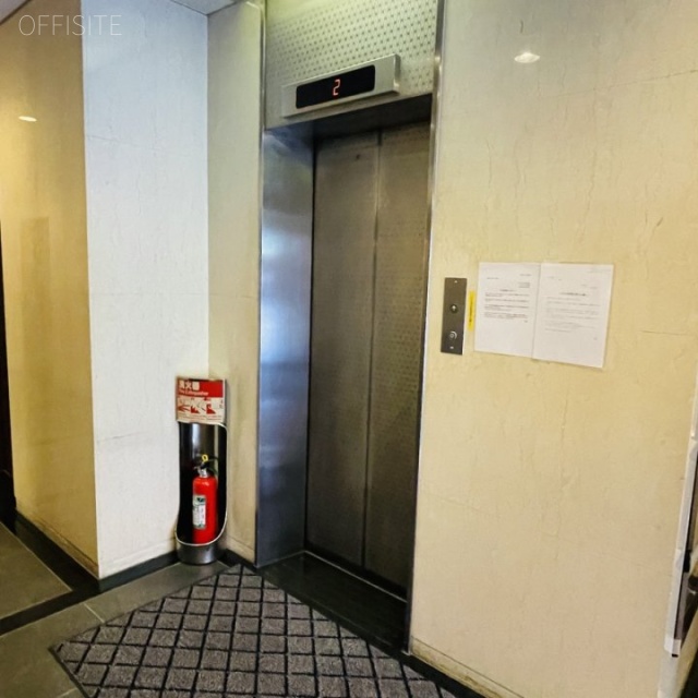 名駅桜ビル　エレベーター