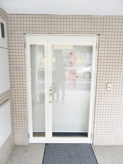 TZビル エントランス