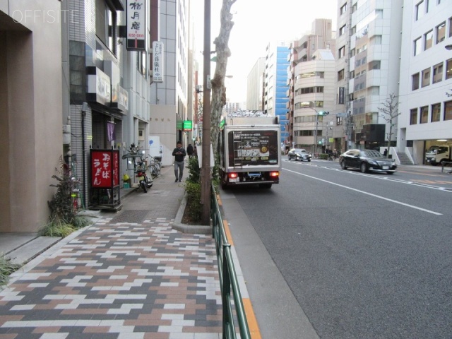 日宣神田第2ビル ビル前面道路