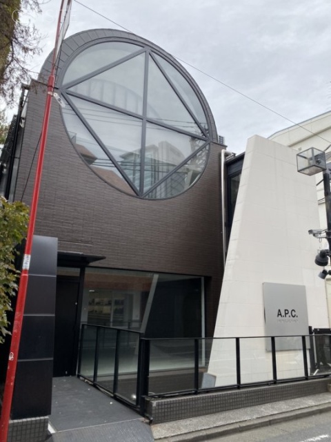 いちご原宿通り 外観