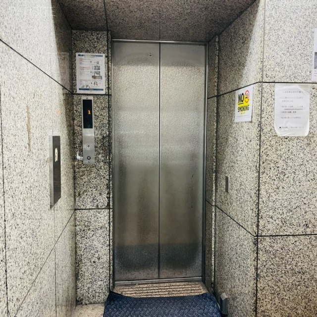 渋谷第106ビル エレベーター