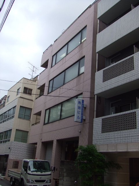 角地ビル　外観