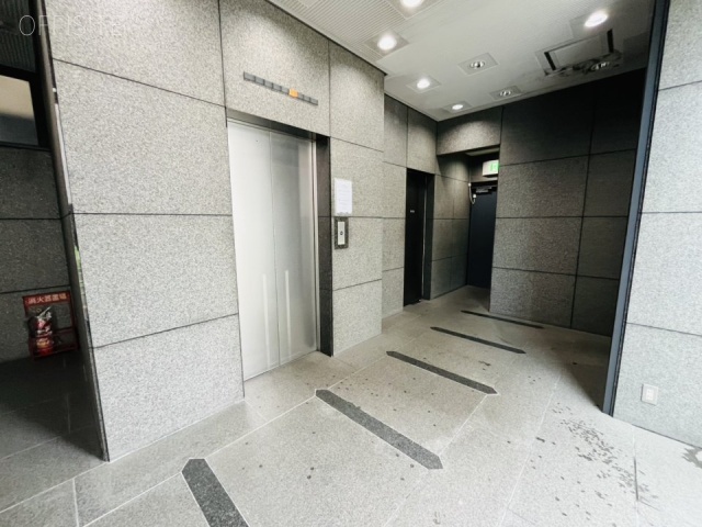 リードシー八丁堀 エントランス