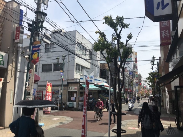 ラヤマビル竹の塚 ビル前面道路