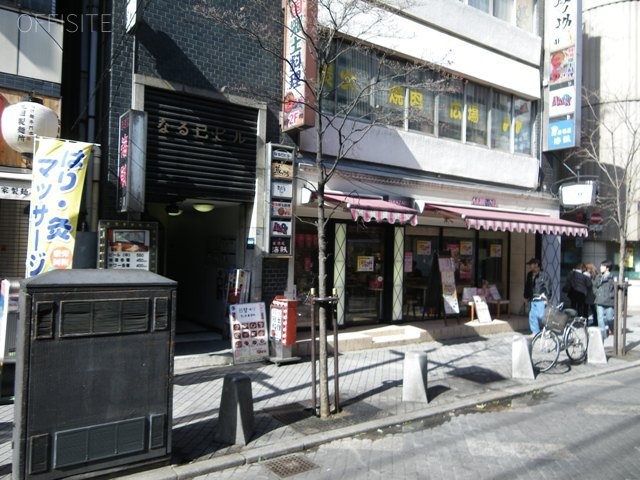 なる巳ビル　外観