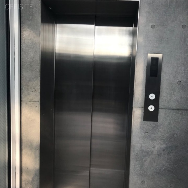 原宿TWビル エレベーター
