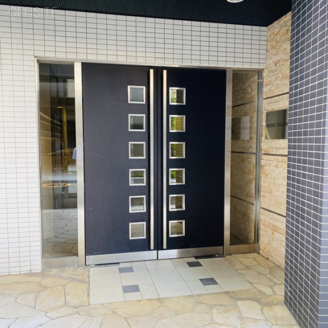 ミュゼ麹町ビル エントランス