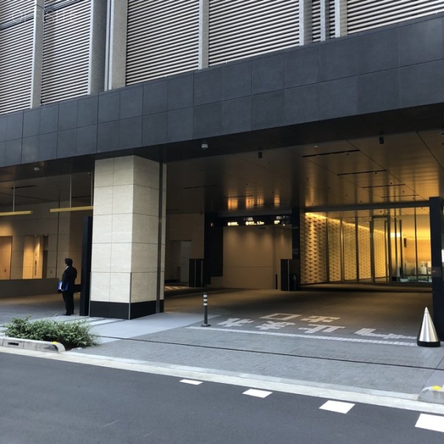 太陽生命日本橋ビル 駐車場