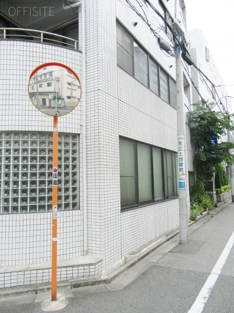 岡部ビル 画像