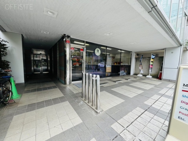 西新宿小林ビル 外観