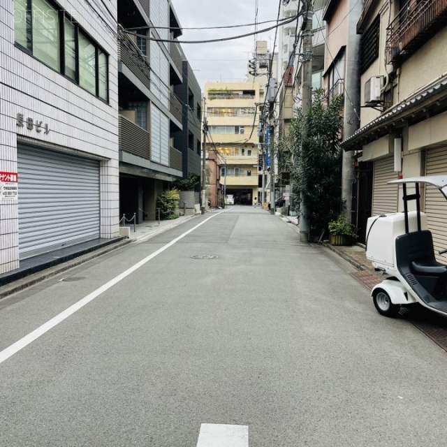 浅草橋貸事務所 ビル前面道路